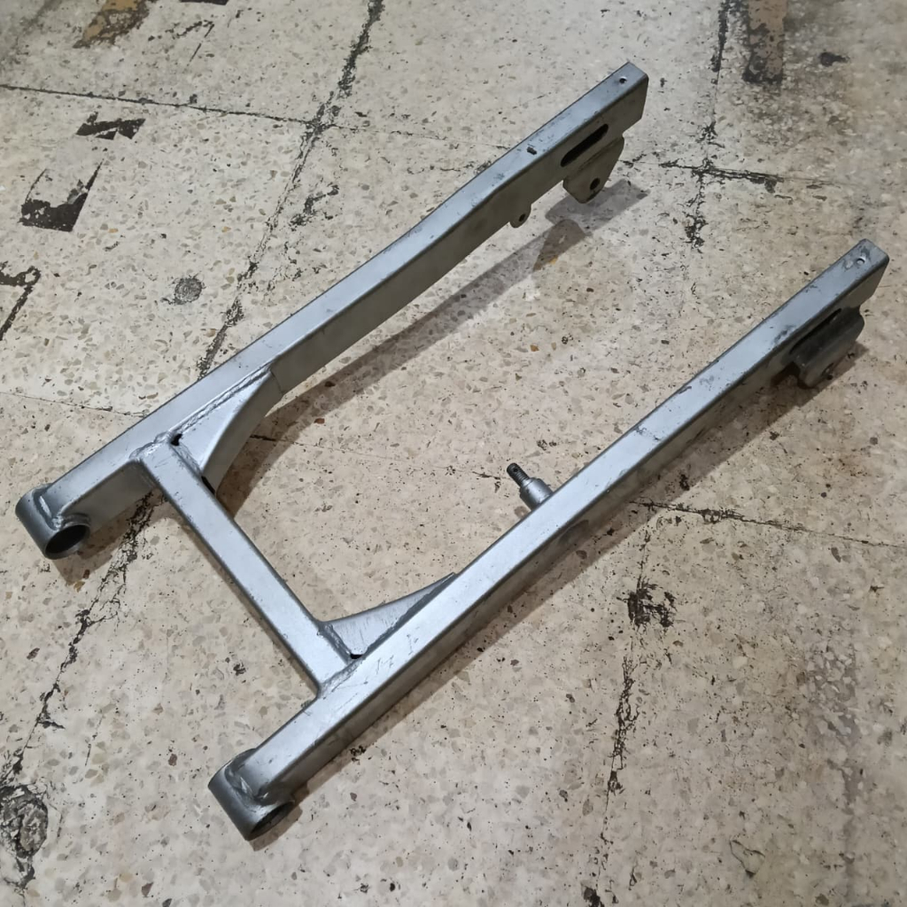Fork belakang Shogun 110 Fork Shogun 110 Garpu belakang Shogun 110 Garpu Shogun 110 Polos