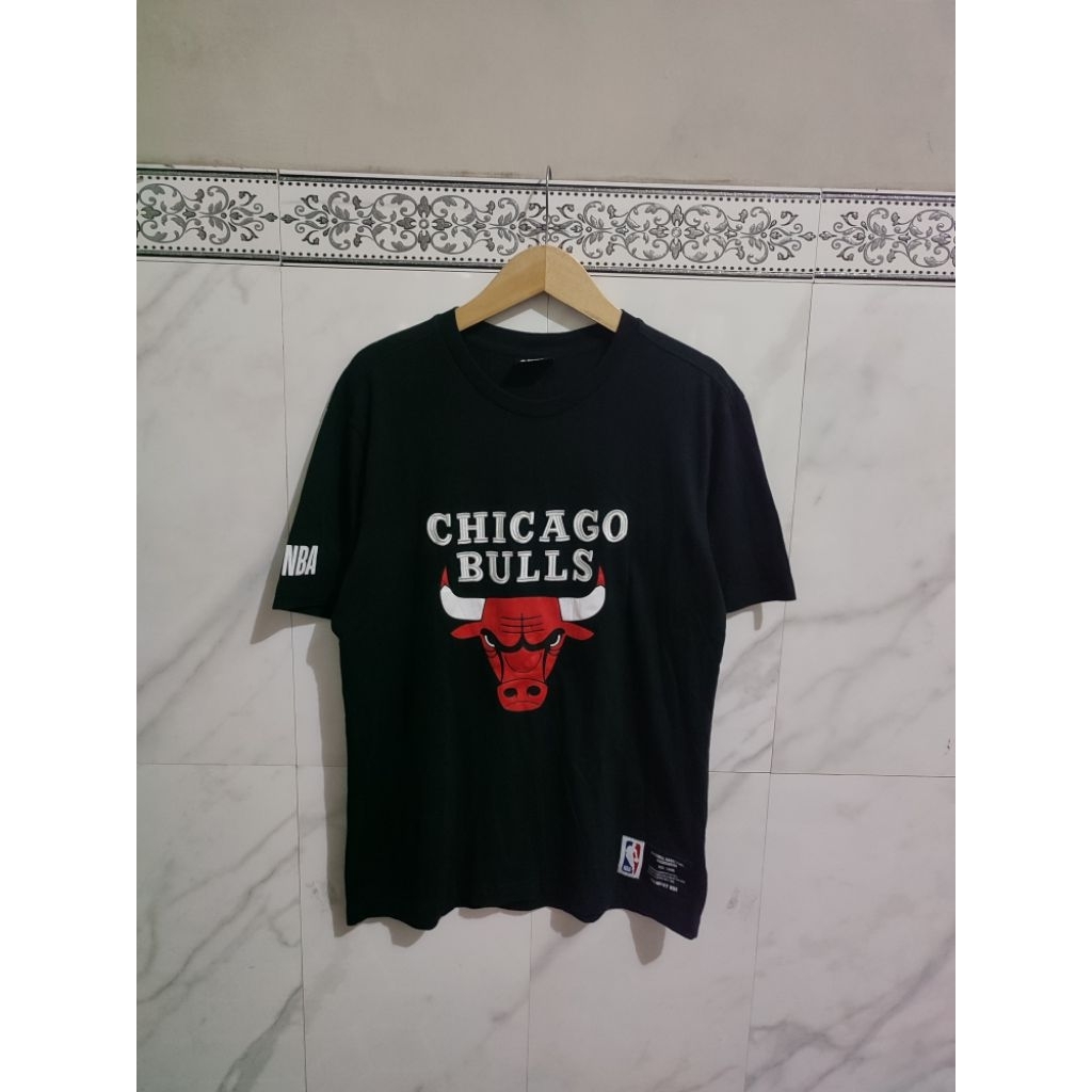 Kaos NBA Chicago Bulls Bordir Hitam