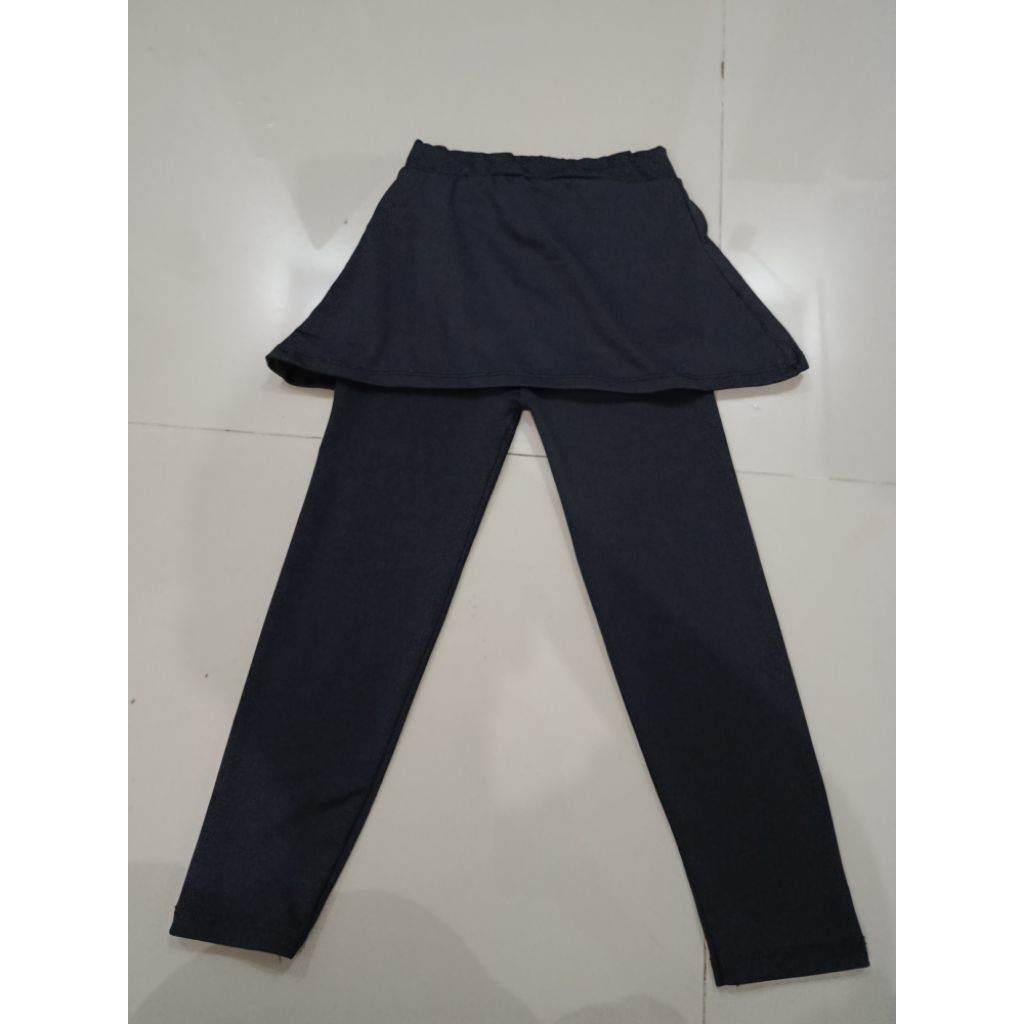 Preloved Legging Rok Anak Spandex Lembut dan Elastis Usia 3 Tahun