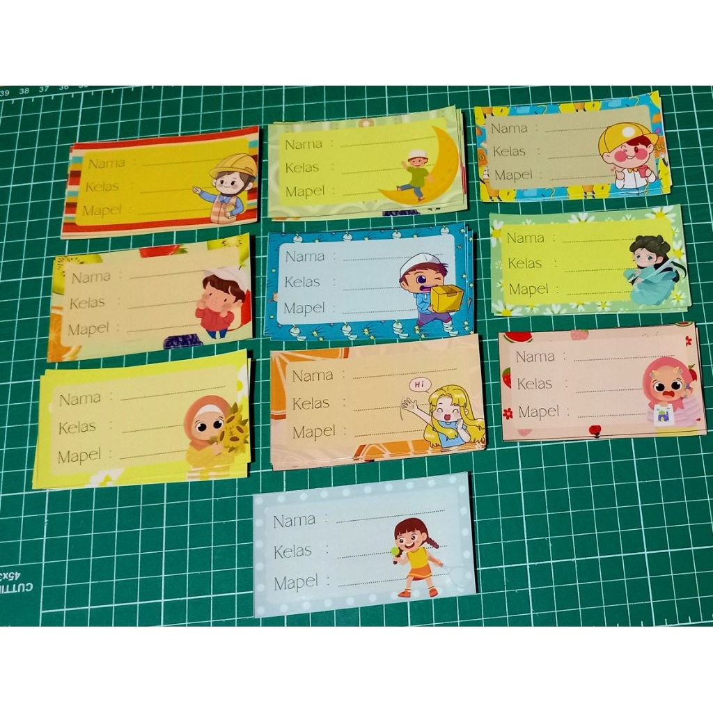 Label nama buku stiker lucu, warna warni