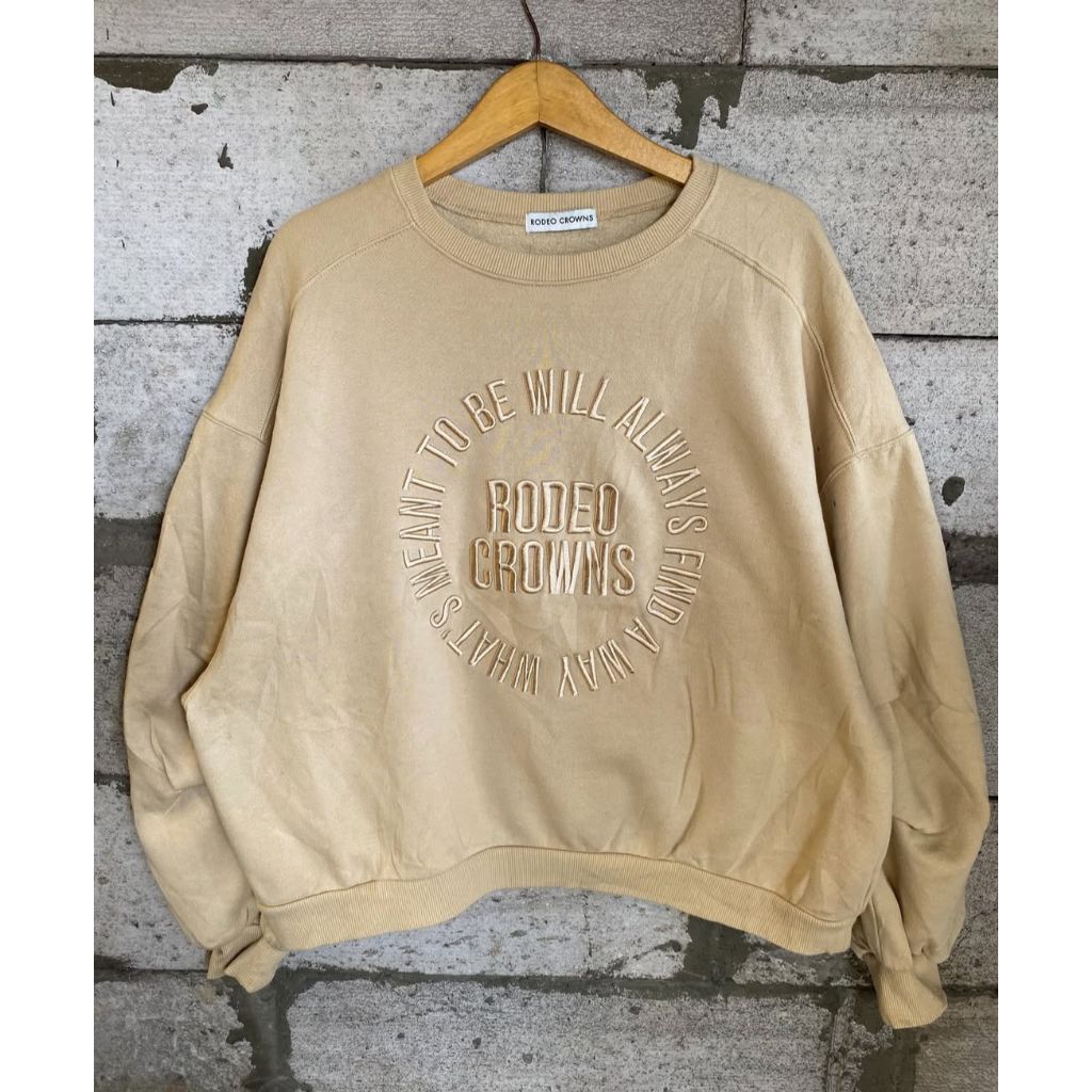 RODEO CROWN CREWNECK