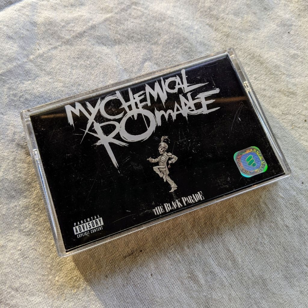 Kaset My Chemical Romance The Black Parade Black Edition Full Booklet Cassette Tapes