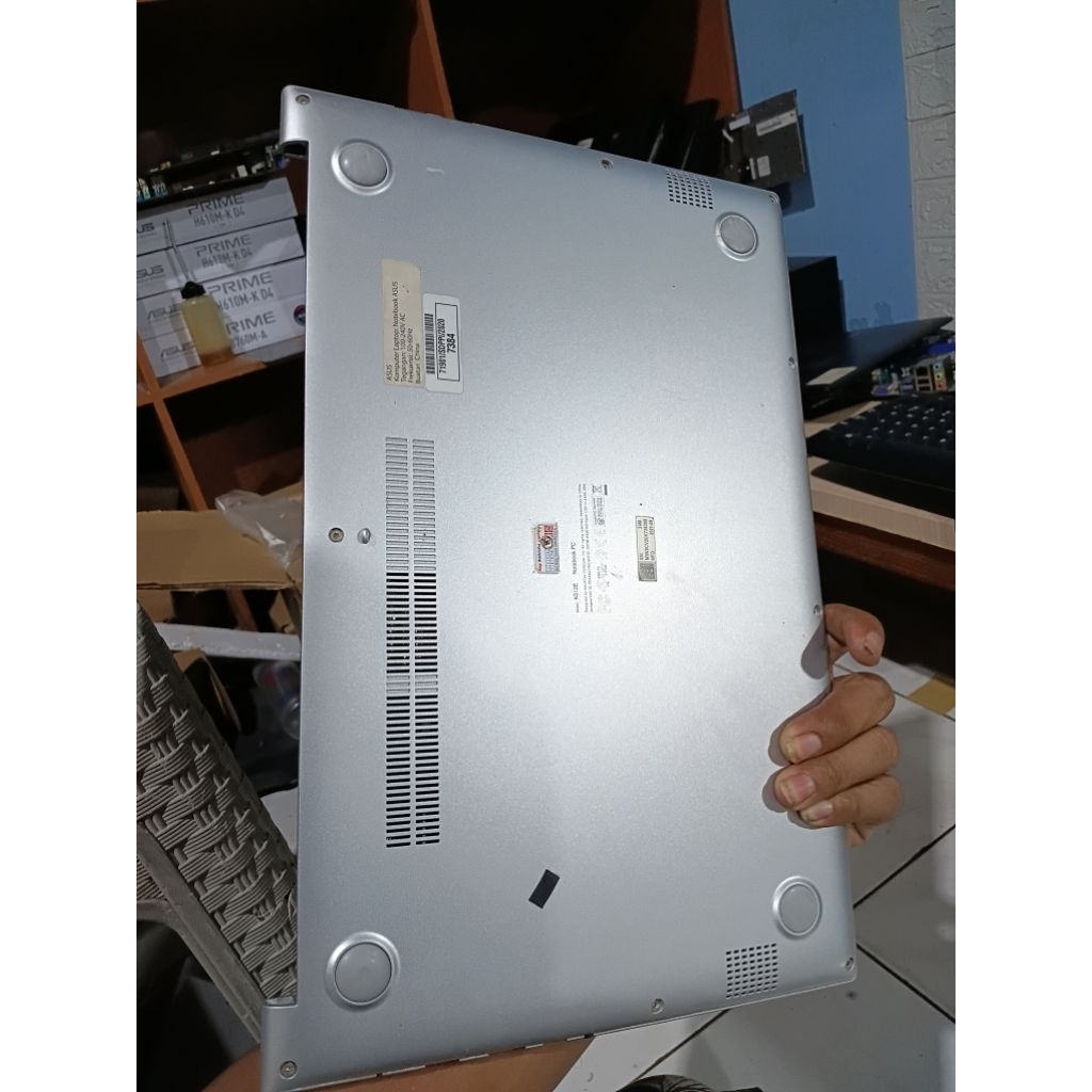 MASIN ASUS VIVOBOOX 15 Core i3 gen 11