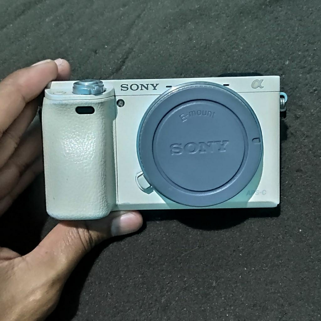 Mirorrless Sony a6000 SC21K BO