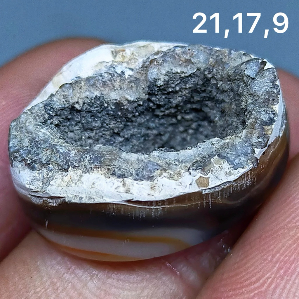 batu akik asli sakral antik top hq natural (asli alam)