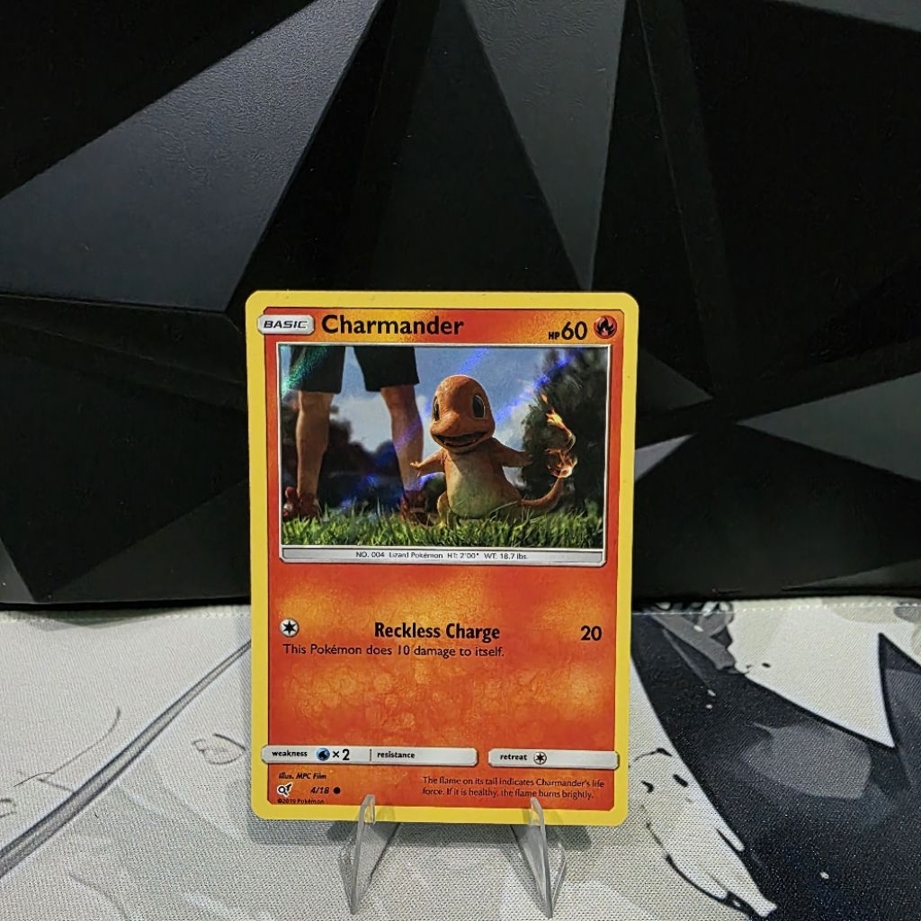 TCG Pokemon Charmander Detective Pikachu 2019 Eng