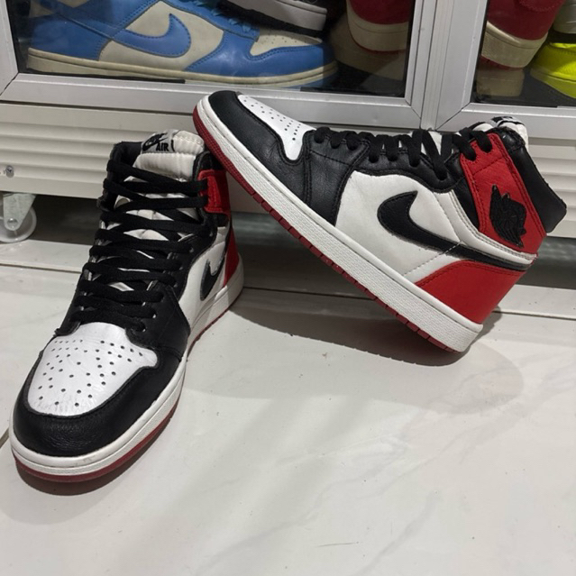 AJ 1 Retro High Satin Black Toe size 41/265