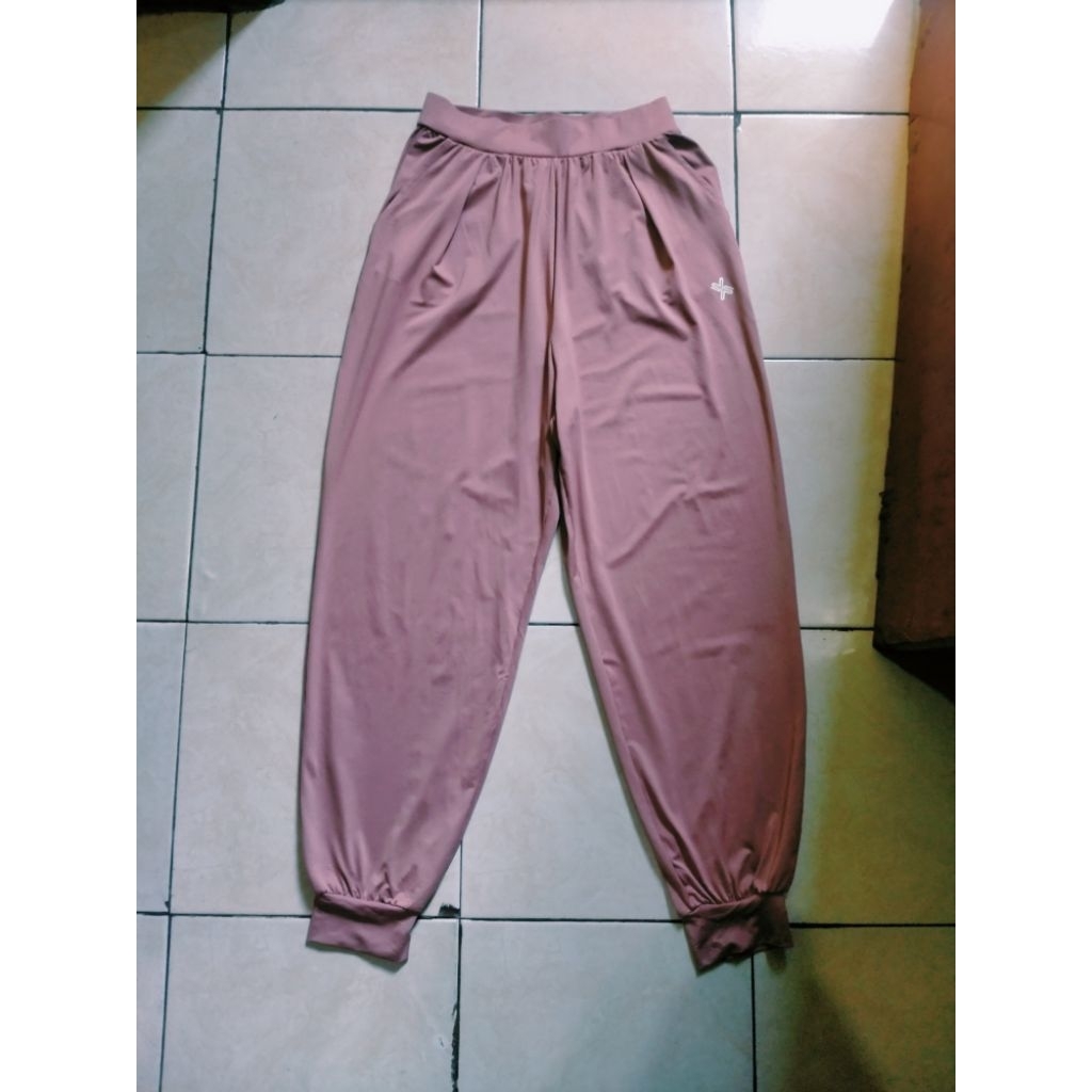 jogger xexymix dusty pink (seperti baru)