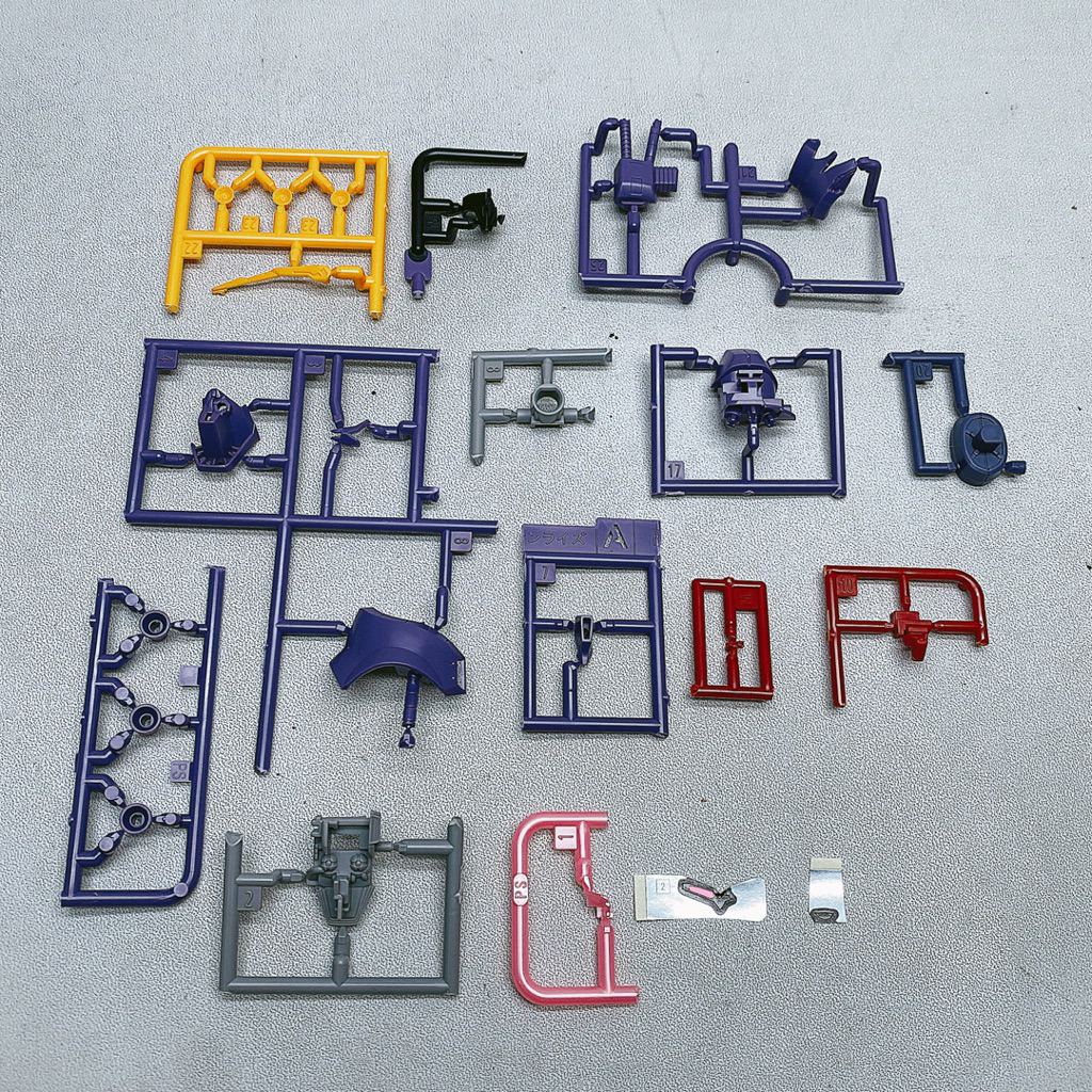 Bandai HGUC Gundam Psycho MK II Part Partially Destroyed Head