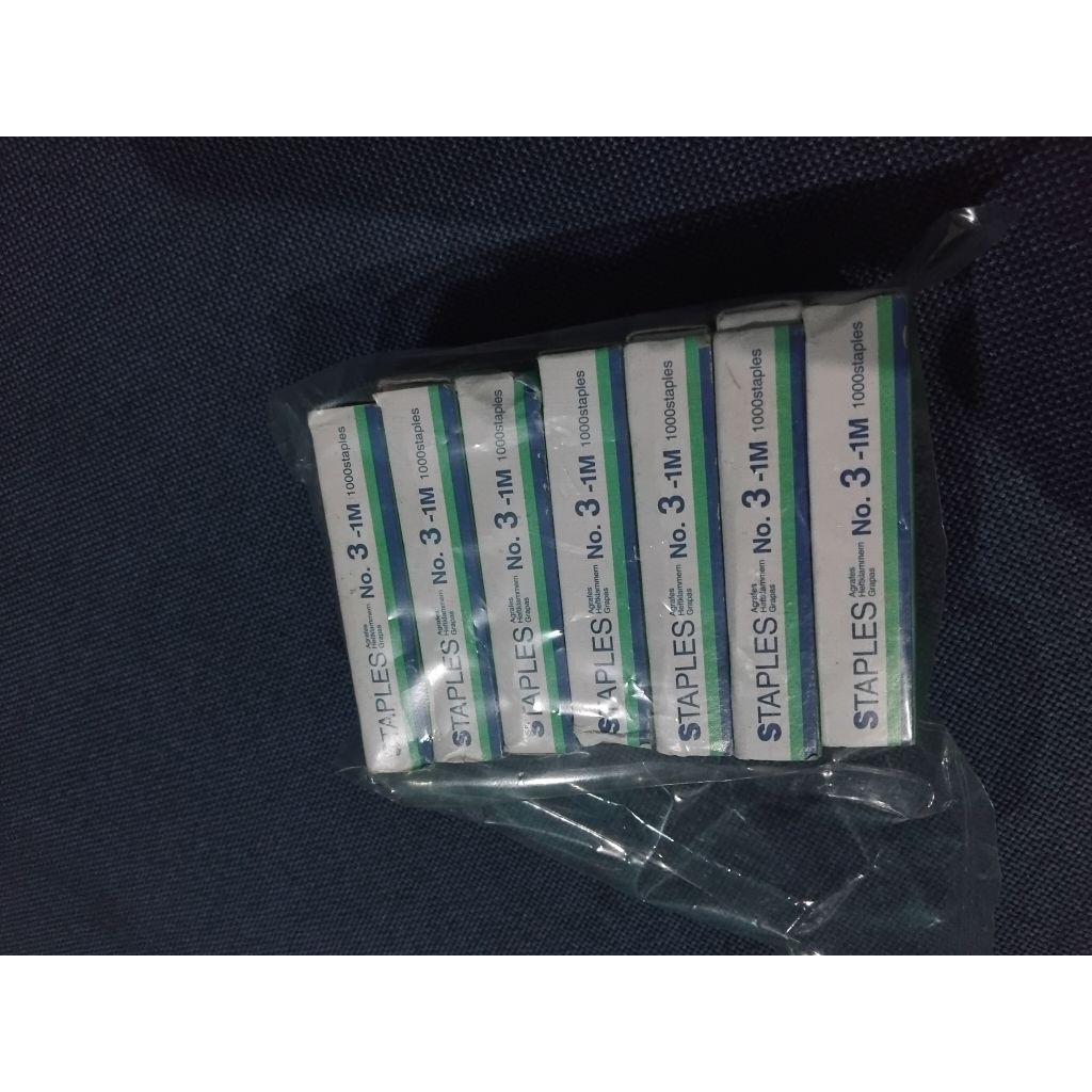isi staples besar