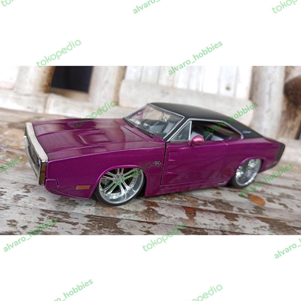 jada toys 1:24 dodge charger 1970