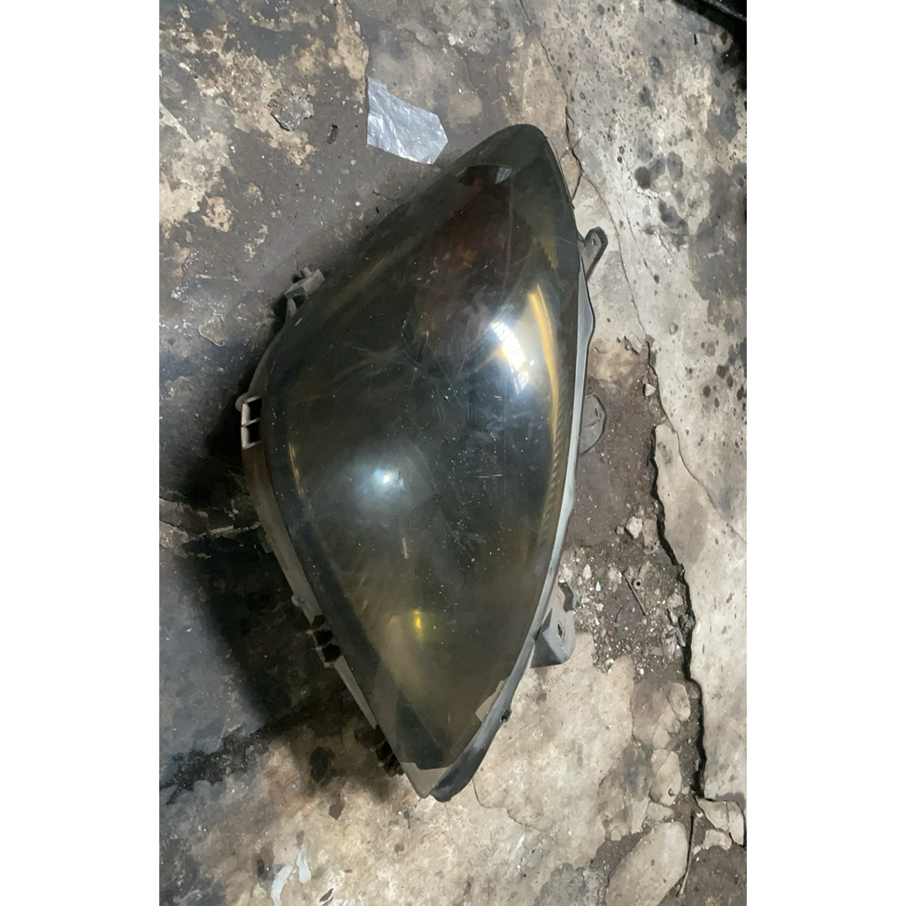 headlamp depan kanan avanza old siap PAKAI SECODN COPOTAN