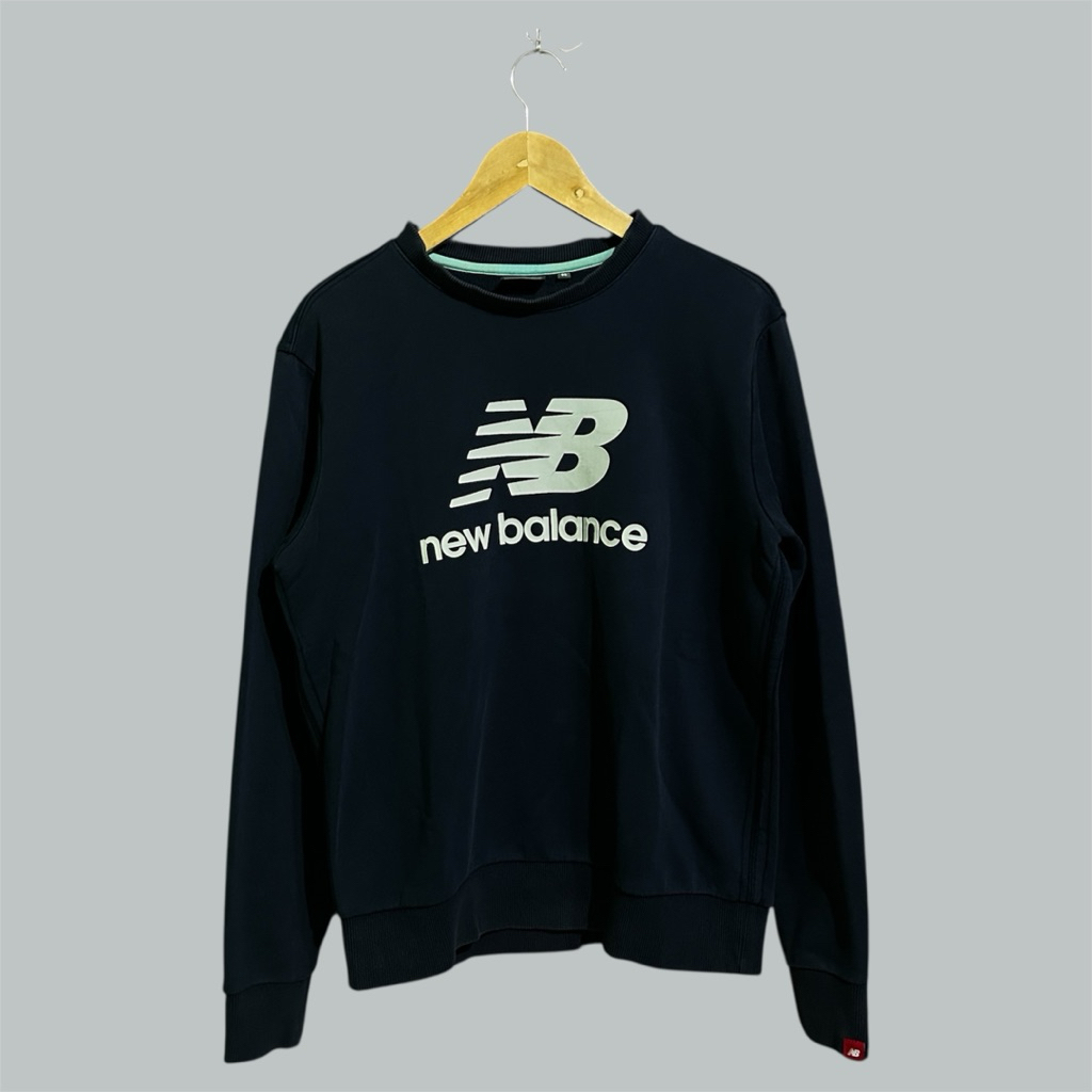 Crewneck N*w Bal*nce