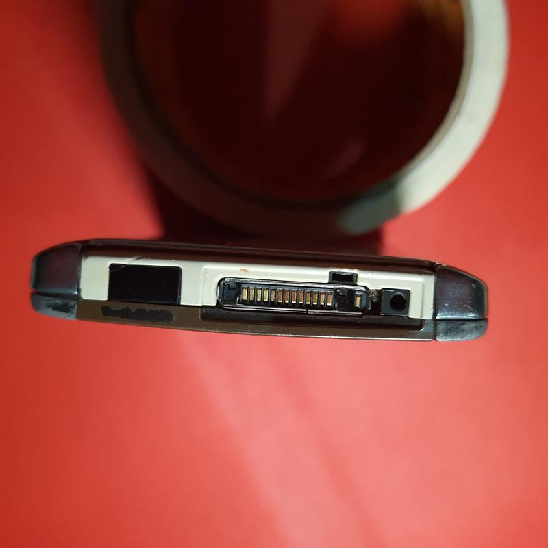 Handphone Nokia E61i minus