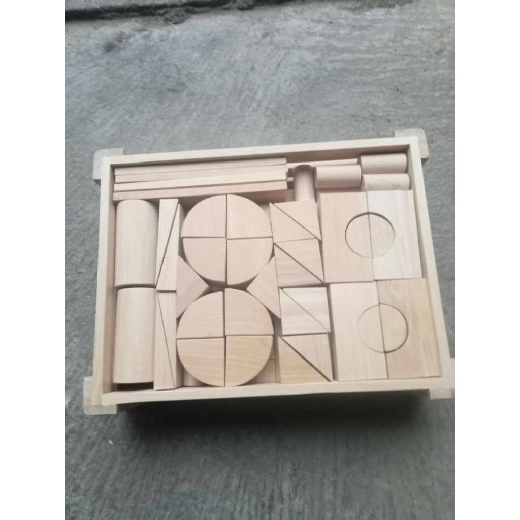 balok pdk natural ,APE,balok mainan anak Paud,anak TK,garapan halus