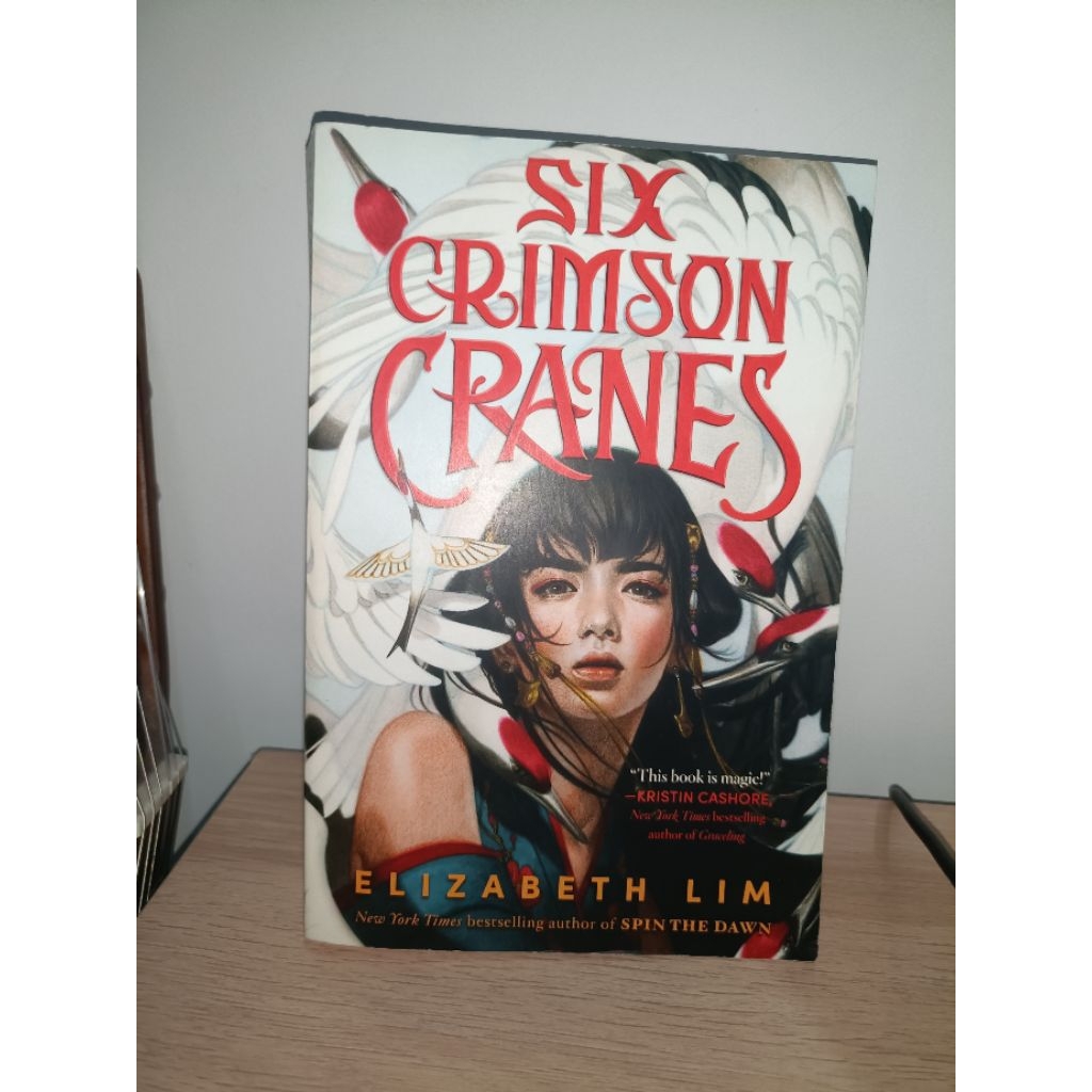 Preloved Book Buku Six Crimson Cranes Elizabeth Lim Import English Language Periplus