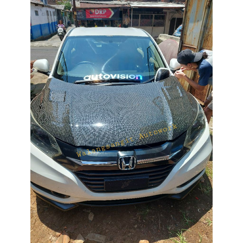 KAP MESIN CARBON HEXAGON HONDA HRV