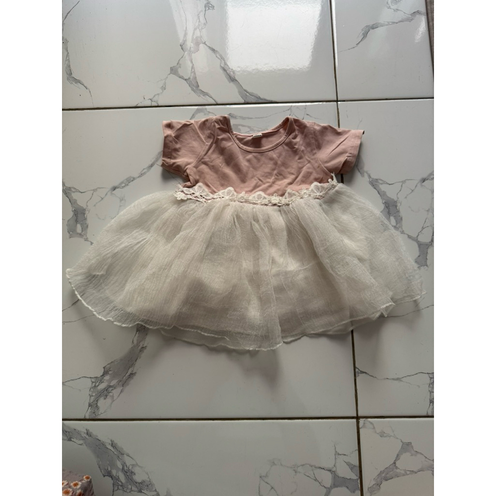 PRELOVED Dress tutu bayi 1 tahun minim reject