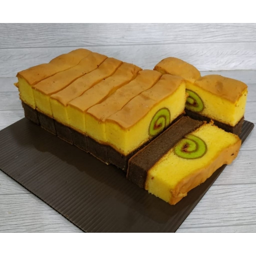 lapis surabaya roll cake halal full kuning telur