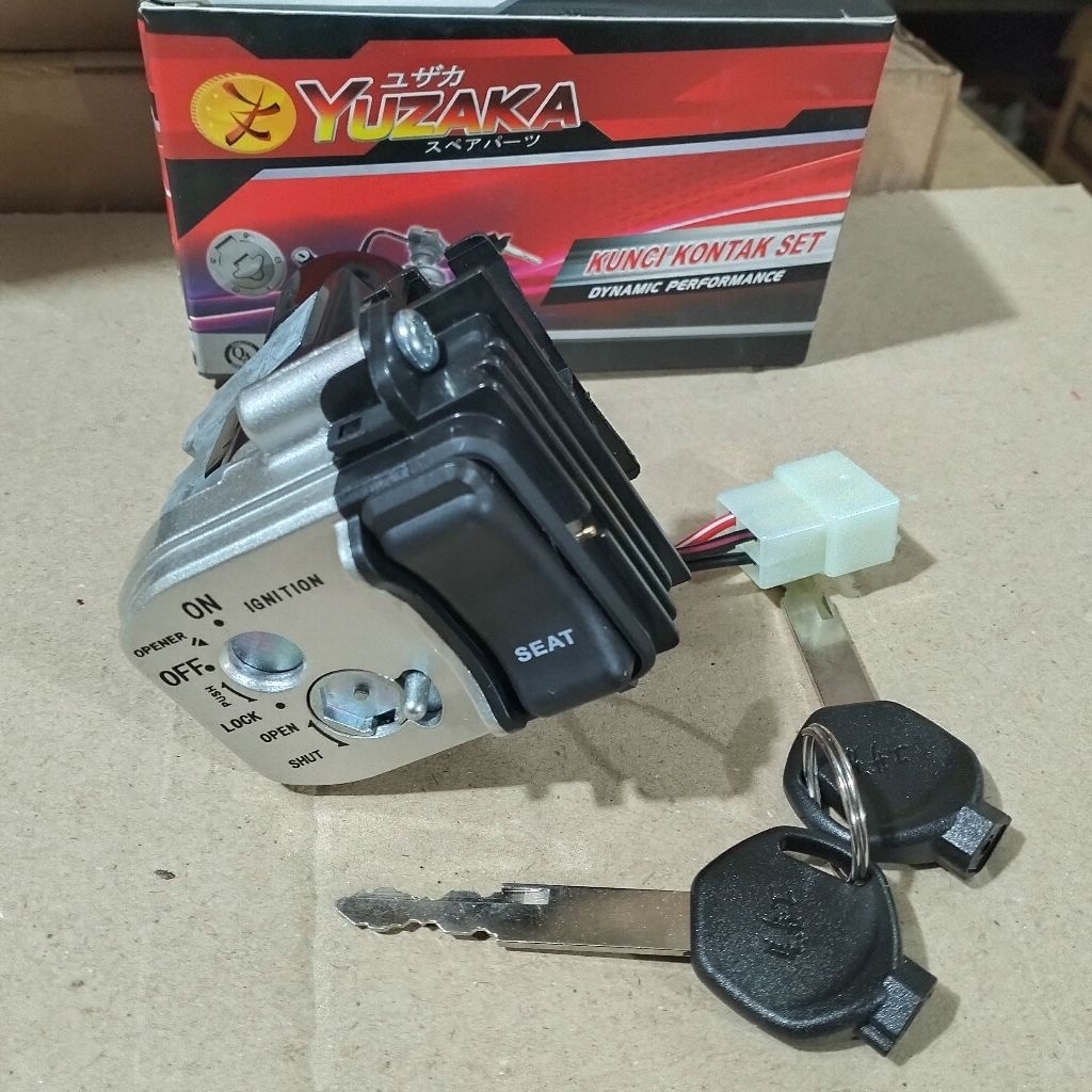 [ KUNCI KONTAK SET ] Kunci kontak motor Vario 125 FI kzr