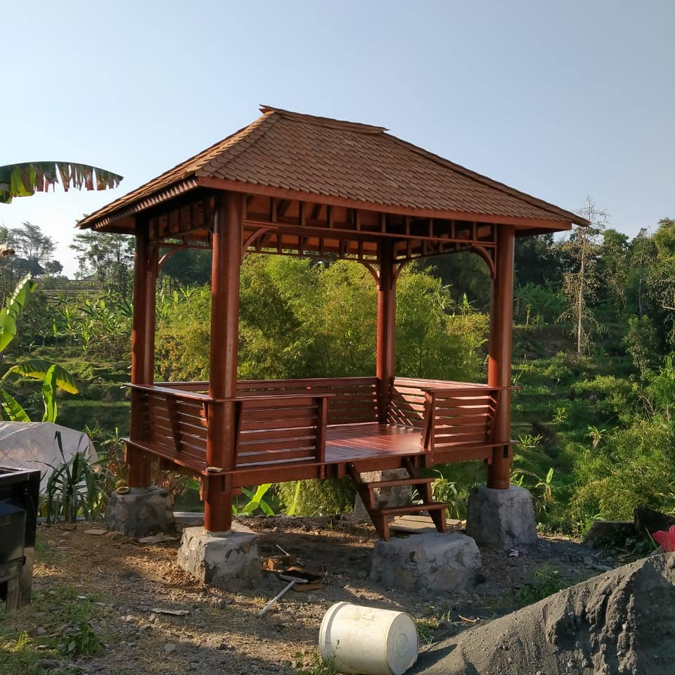 gazebo kayu jati minimalis , gazebo taman kayu jati , gazebo pargola kayu jati