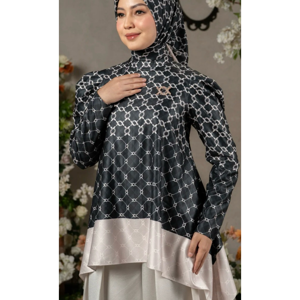 (NEW) Wearing Klamby Calya Blouse