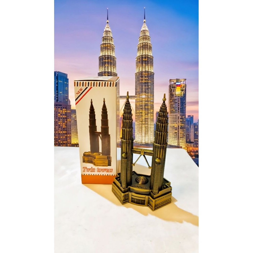 Miniatur Negara Twin Tower Malaysia