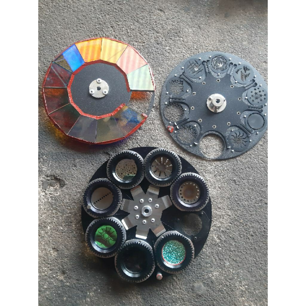 1 SET GOBO moving head