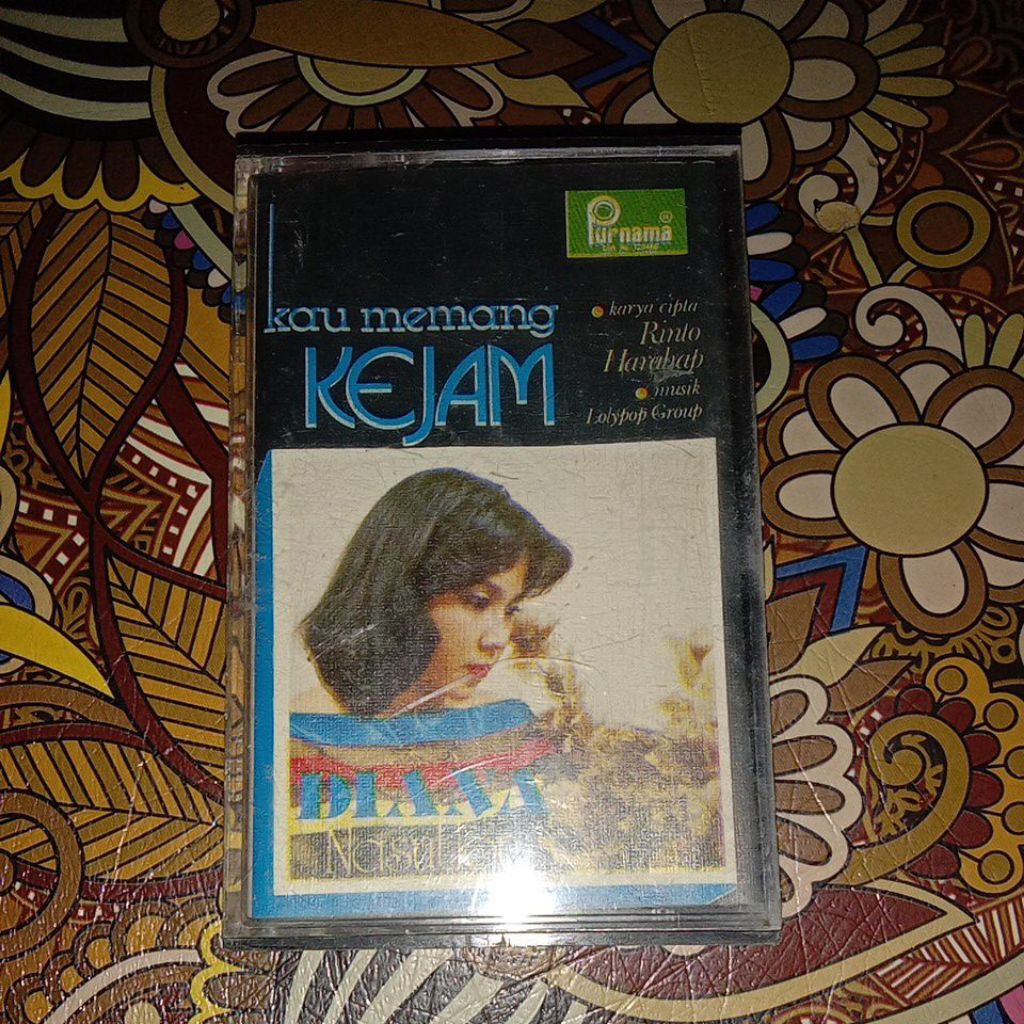 kaset pita kau memang kejam oleh Diana Nasution