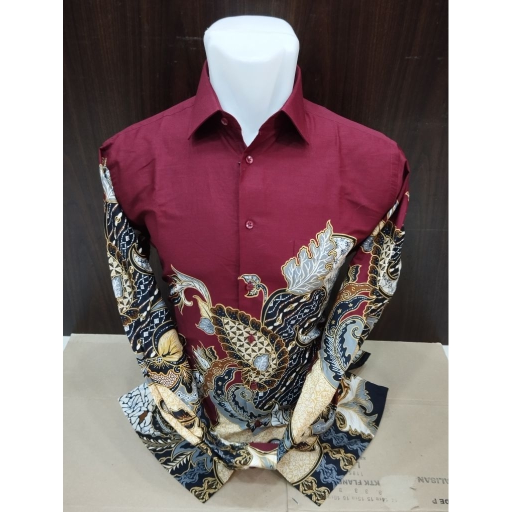 Alisan Kemeja Batik Pria Bunga Emas Lengan Panjang Slimfit