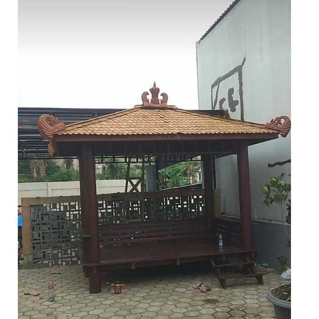 gazebo ukuran 3x3 meter kayu mahoni / gazebo taman kayu mahoni / gazebo minimalis