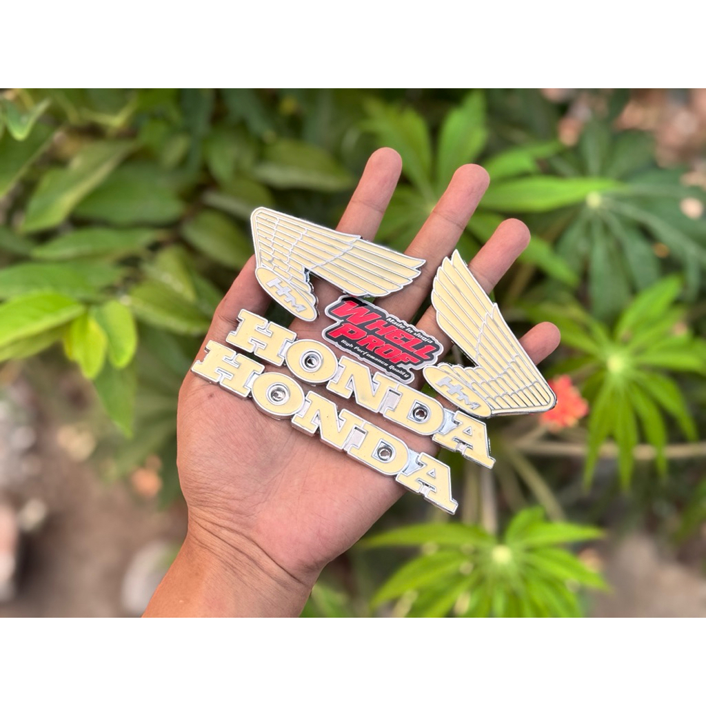 WHELLPROFF WP emblem tangki cb100 cb 100 glatik detail ori