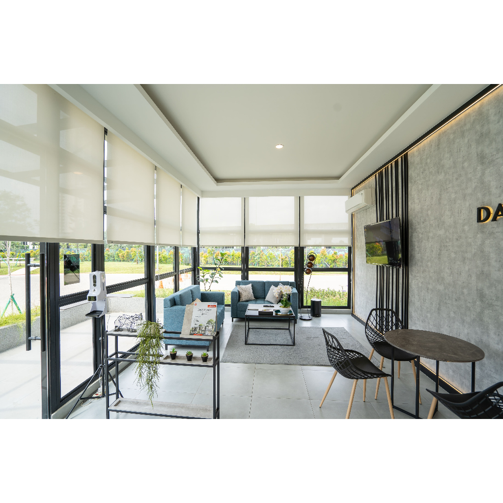 Onna Blue - Roller Blind - Chain 38 - Solar Screen