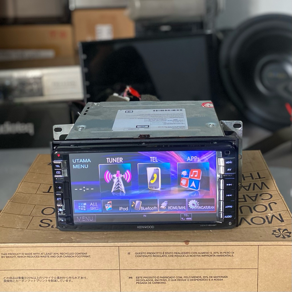 head unit standar nissan merk kenwood ukuran 7 inch wide