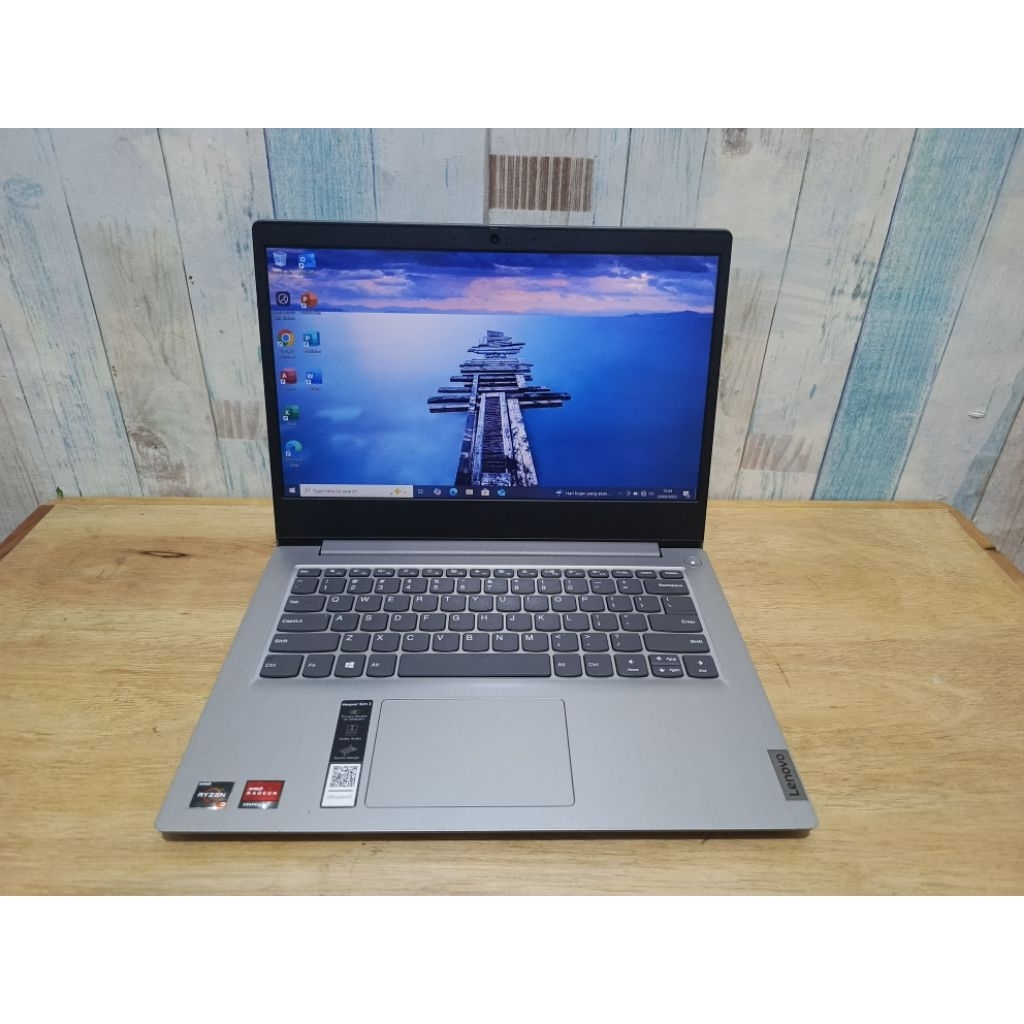 Lenovo Ideapad Slim 3 Ryzen 3-3250u 8gb 256 gb