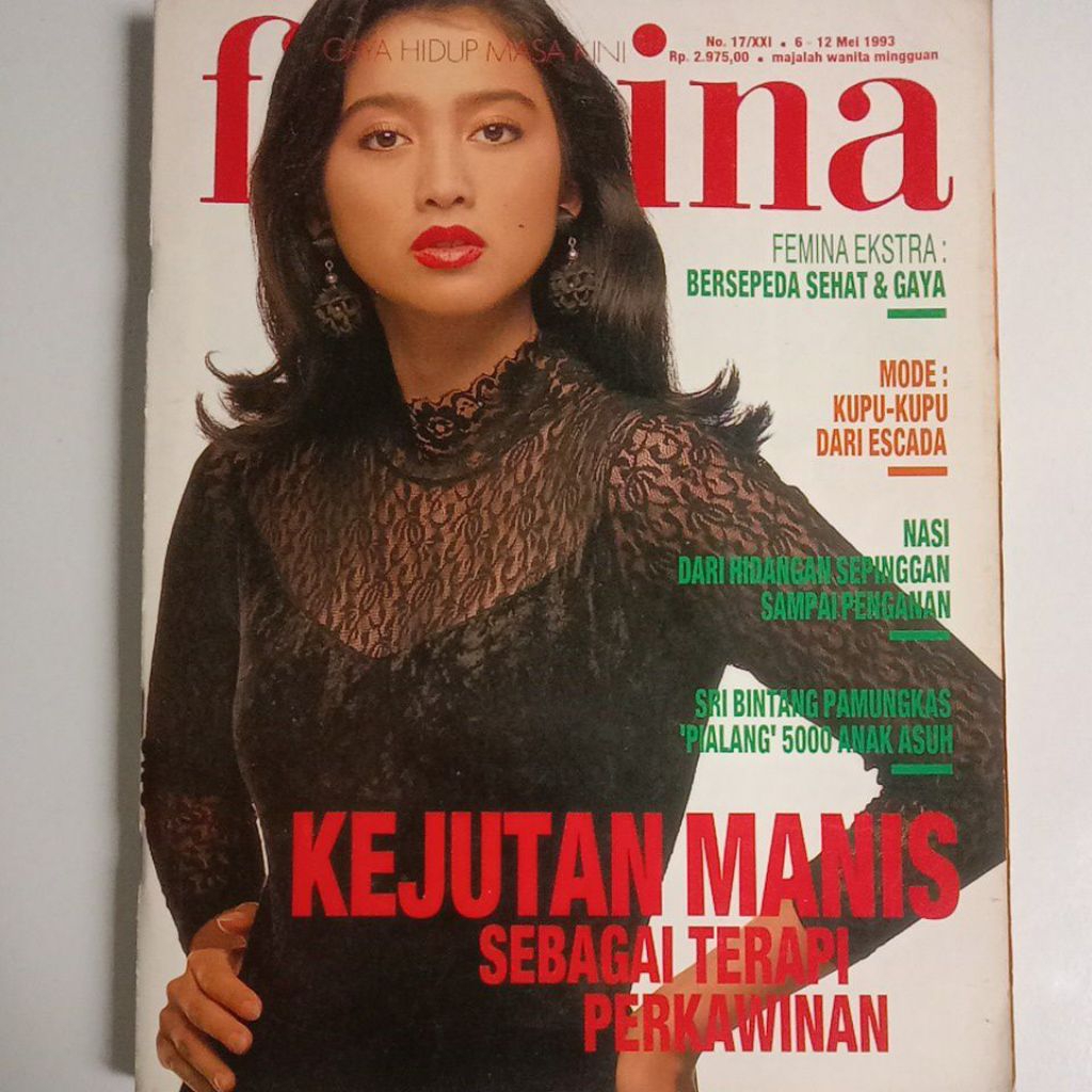 Majalah Femina Tahun 1993 Cover Desy Ratnasari