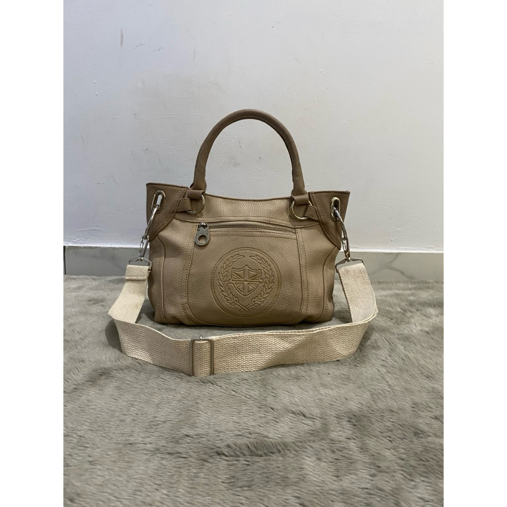 tas jinjing dan sling bag krem dr michiko london preloved