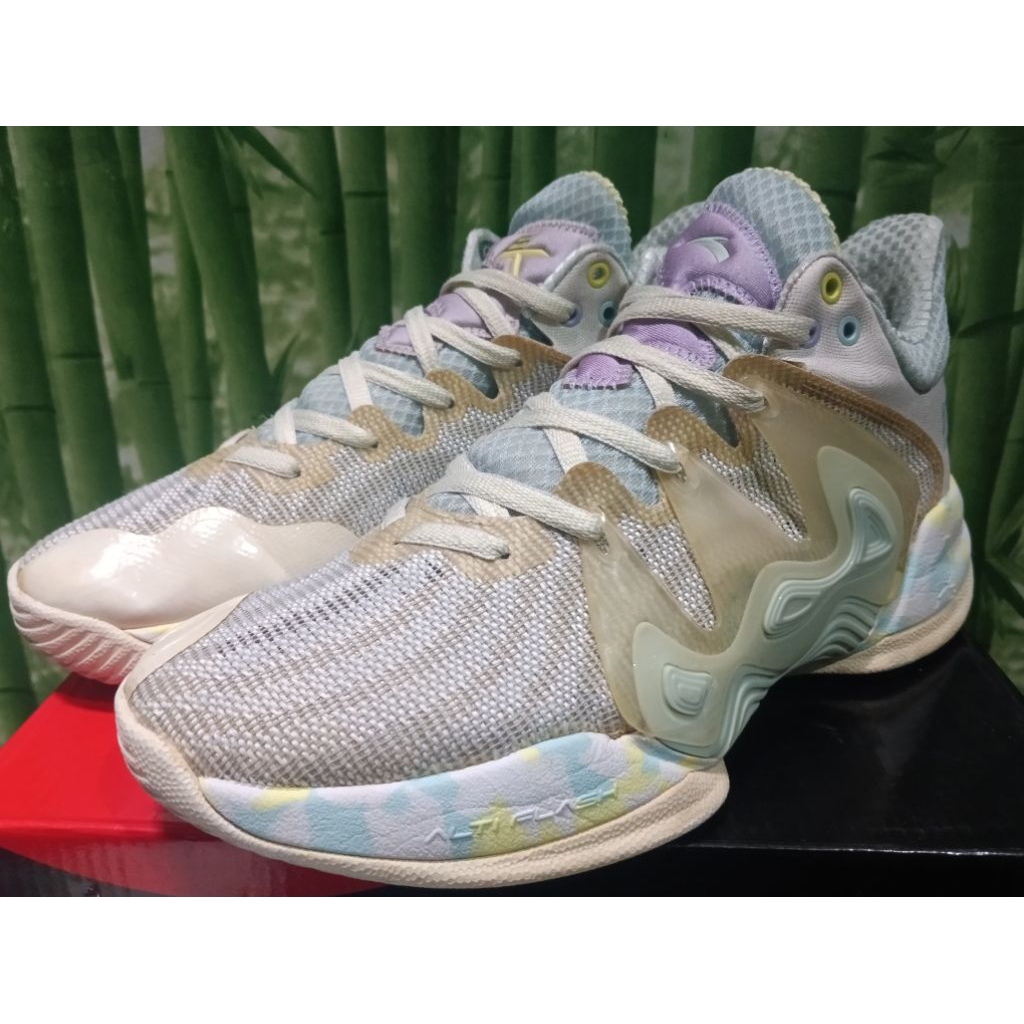 Sepatu Basket Anta KT Mountain