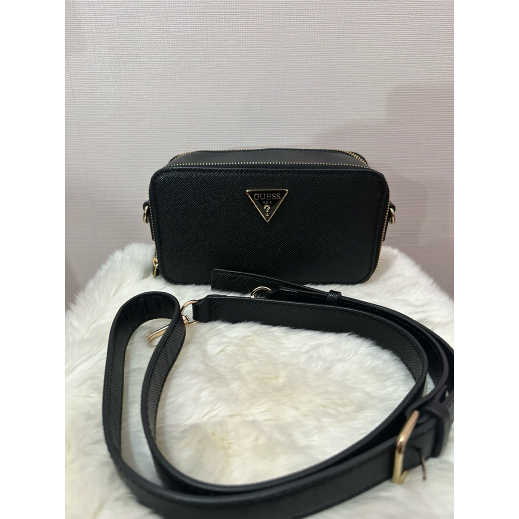 Tas Wanita Merk Guess original 100% Preloved