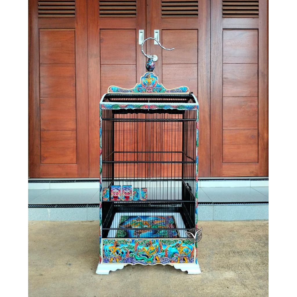 Sangkar ukir motif wayang Bima terlaris