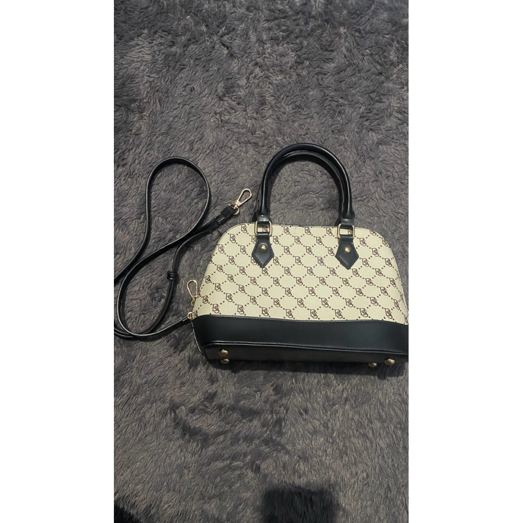 Preloved tas bostanten