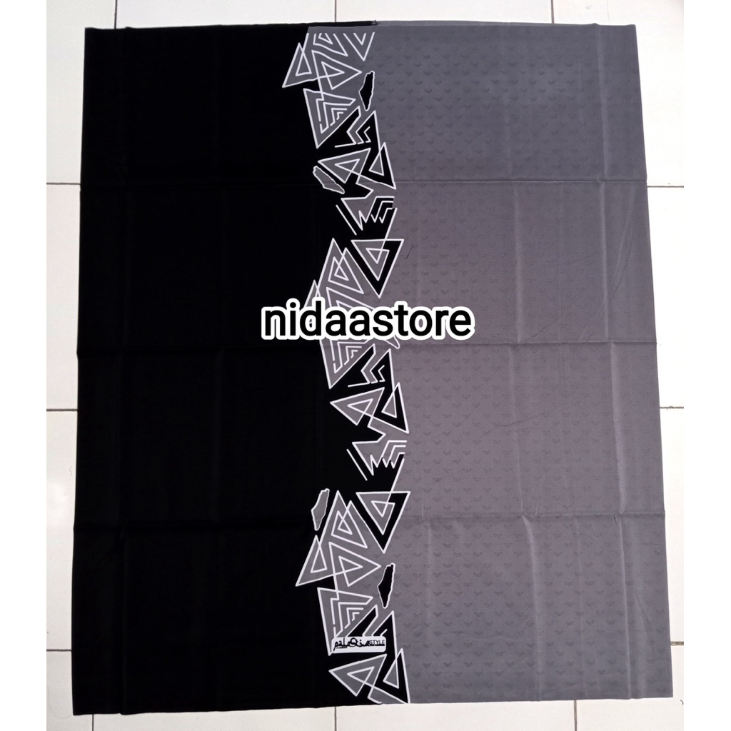 RABBANI ORI - SARUNG INTIPA HITAM ABU 1