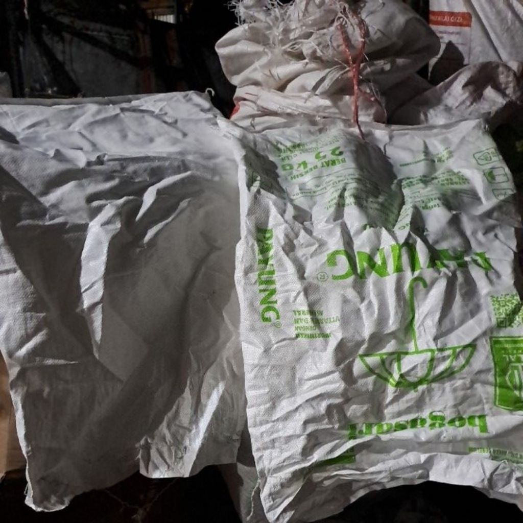 GONI BEKAS UKURAN 25KG/ GONI TEPUNG BEKAS 1PCS