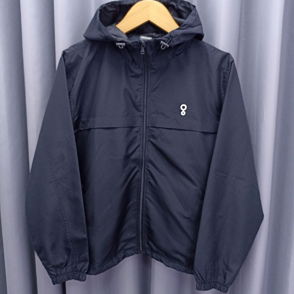 GREENLIGHT - JAKET PARASUT / WINDBREAKER PRIA REGULAR FIT ORIGINAL GREENLIGHT