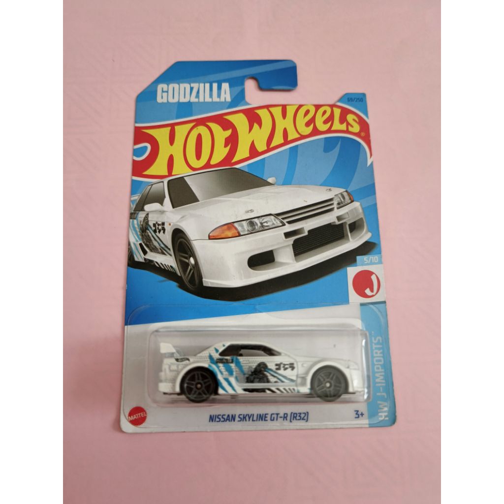 HOTWHEELS NISSAN SKYLINE GTR R32 GODZILLA