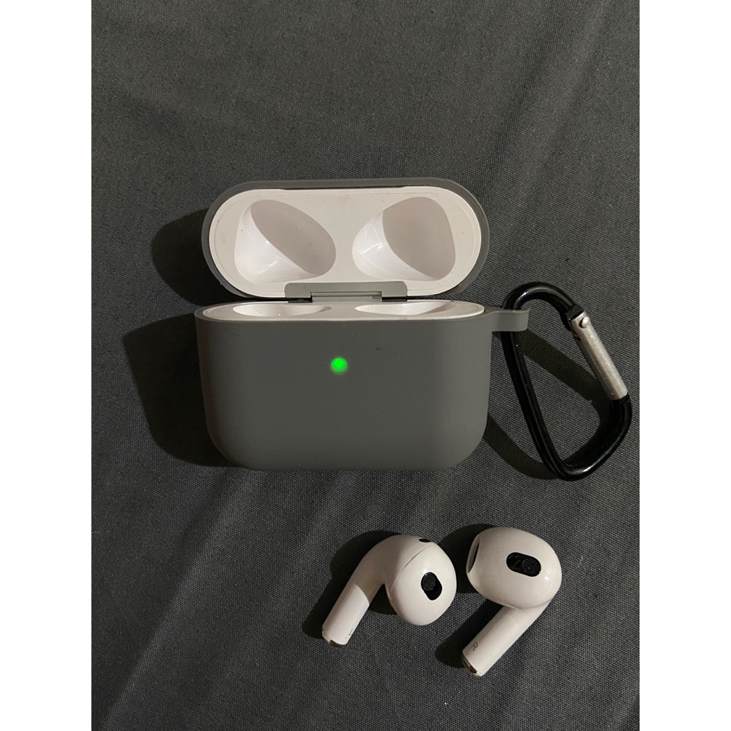 Earphone Airpods bluetooth