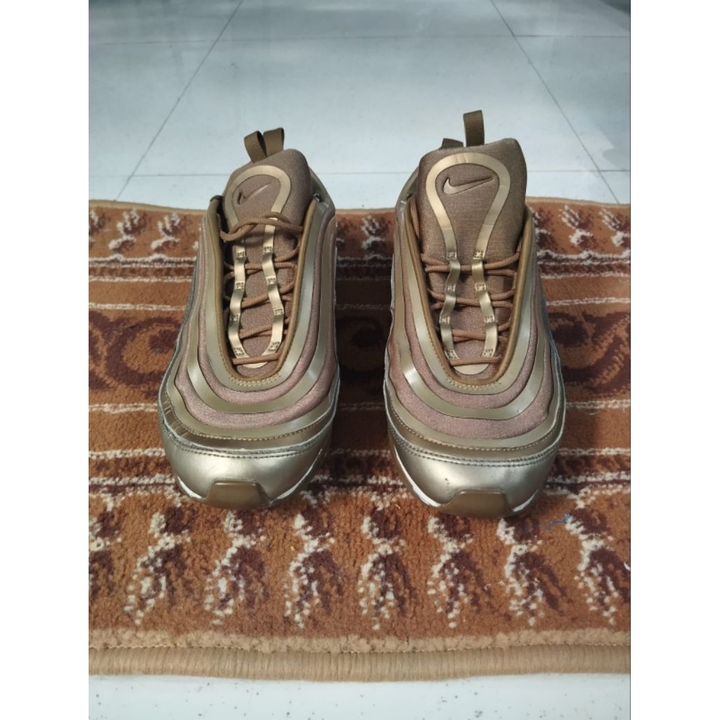 SEPATU NIKE AIR MAX SIZE 42 BEKAS/PRELOVED