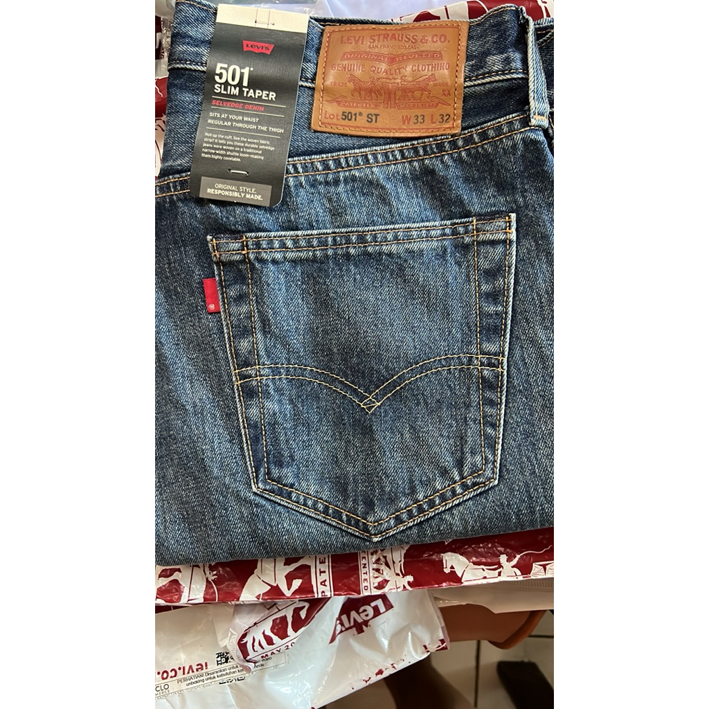 Levis 501 Slim Taper Selvedge original size W33 L32