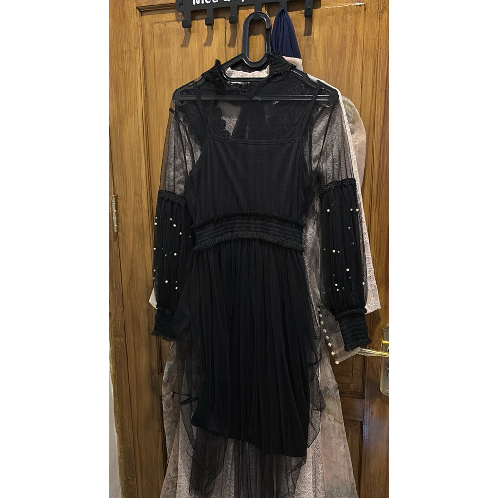 Dress Lengan Lentera Lace