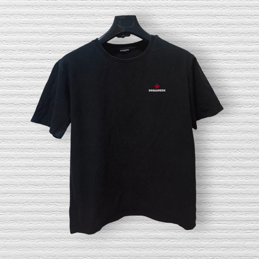 Dsquared 2 tshirt pria kaos [size M]